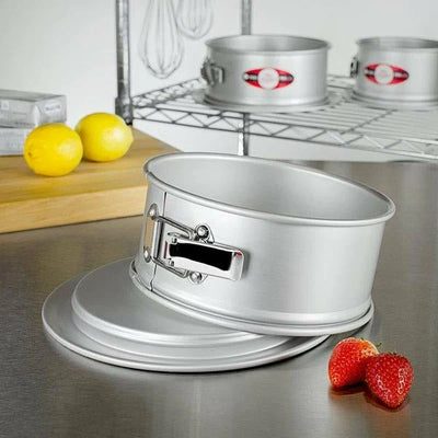 Round Cake Pans